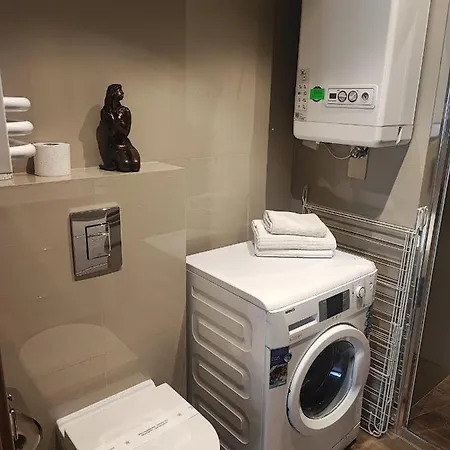 アパート 5 Z Widokiem Na Basen *