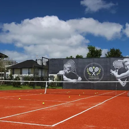 5 Z Widokiem Na Basen Apartment